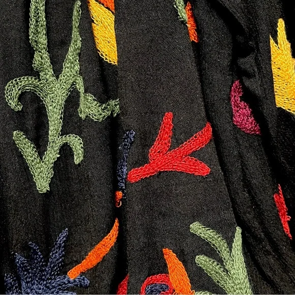 LAURIE FELT Black Peasant Blouse with Multicolor Floral Embroidery - Picture 9 of 16